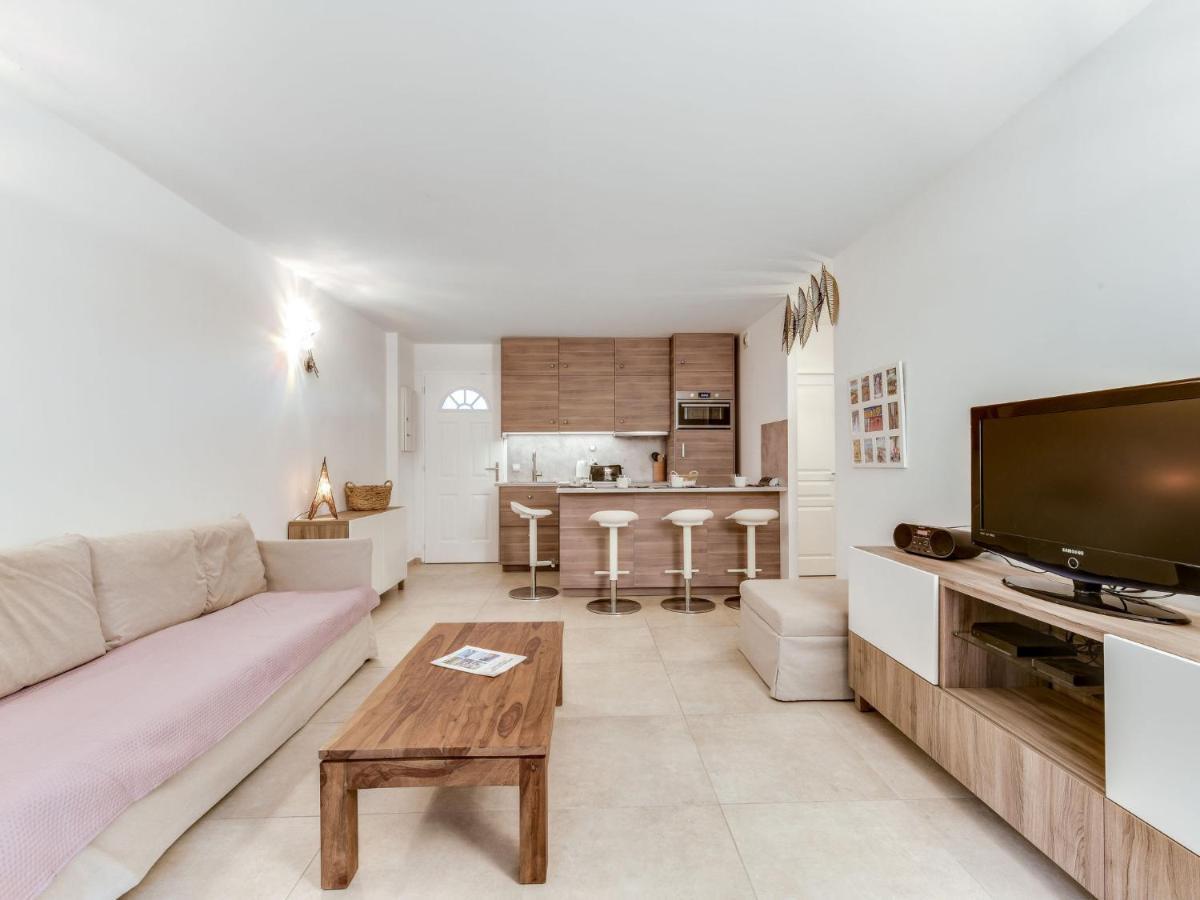 Le Jardin D'artemis-1 * Saint-Tropez